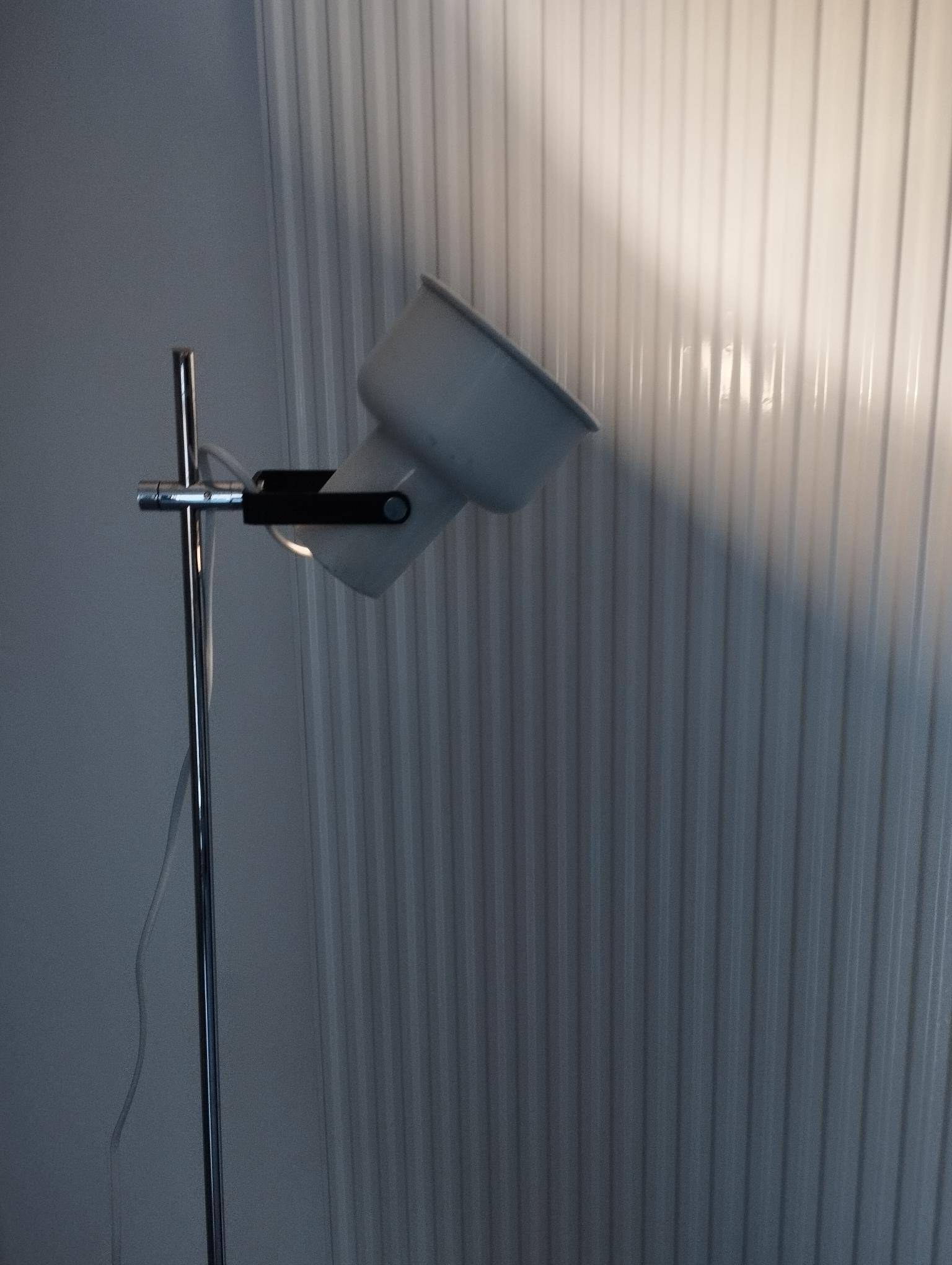 Space-Age Lamp - Scandinavian design floor lamp - adjustable vintage era