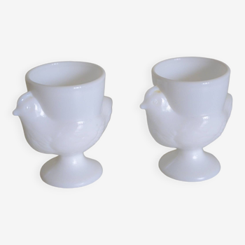 2 opaque white hen egg cups Arques crystal Luminarc