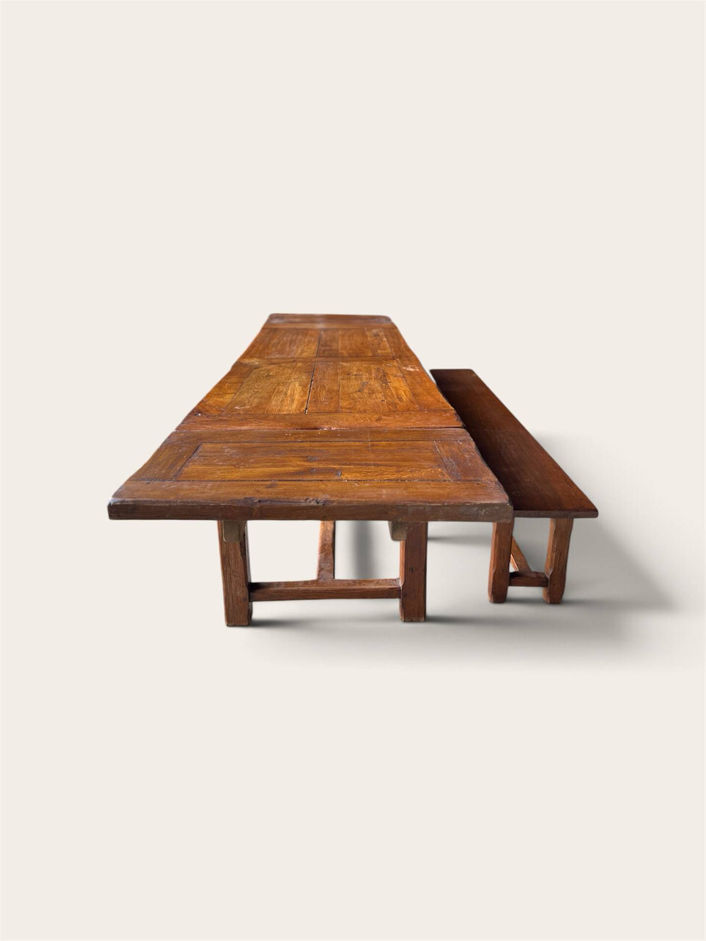 Grande table de ferme - 2 bancs - 2 rallonges 