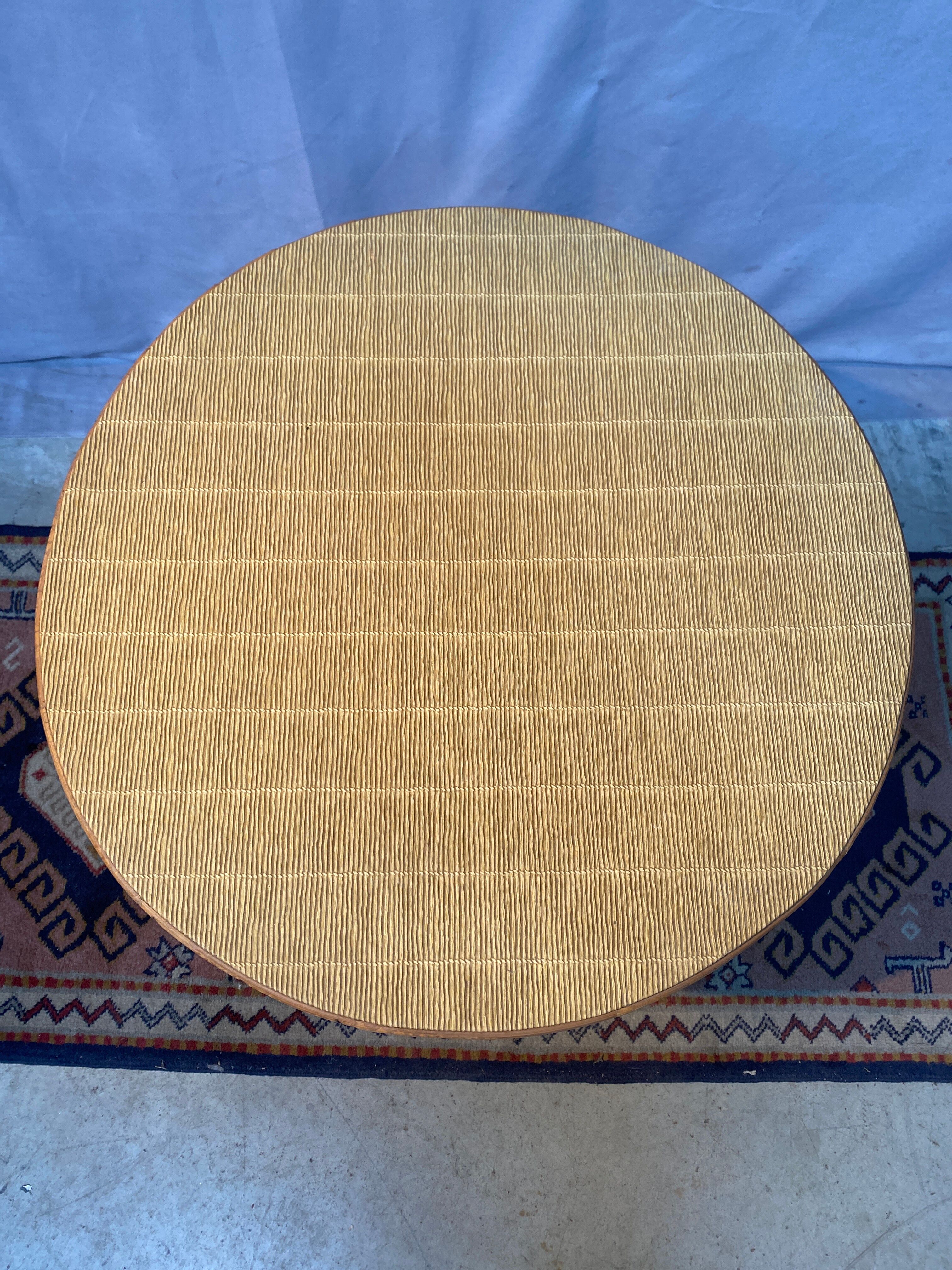 Round rattan and bamboo coffee table
