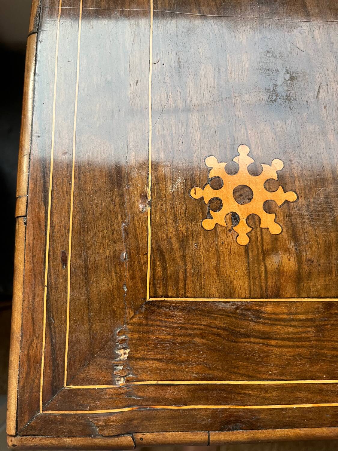 console marqueterie