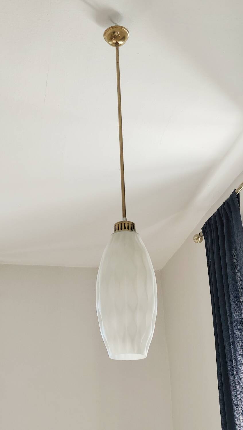 Graphic Italian opaline pendant light