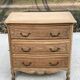 Commode vintage Louis XV rénovée en chêne brut