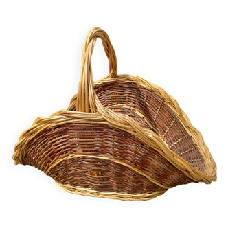 Rattan and wicker log basket
