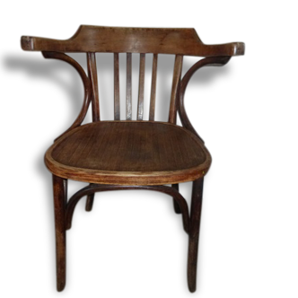 Former Chair in wood of the PTT