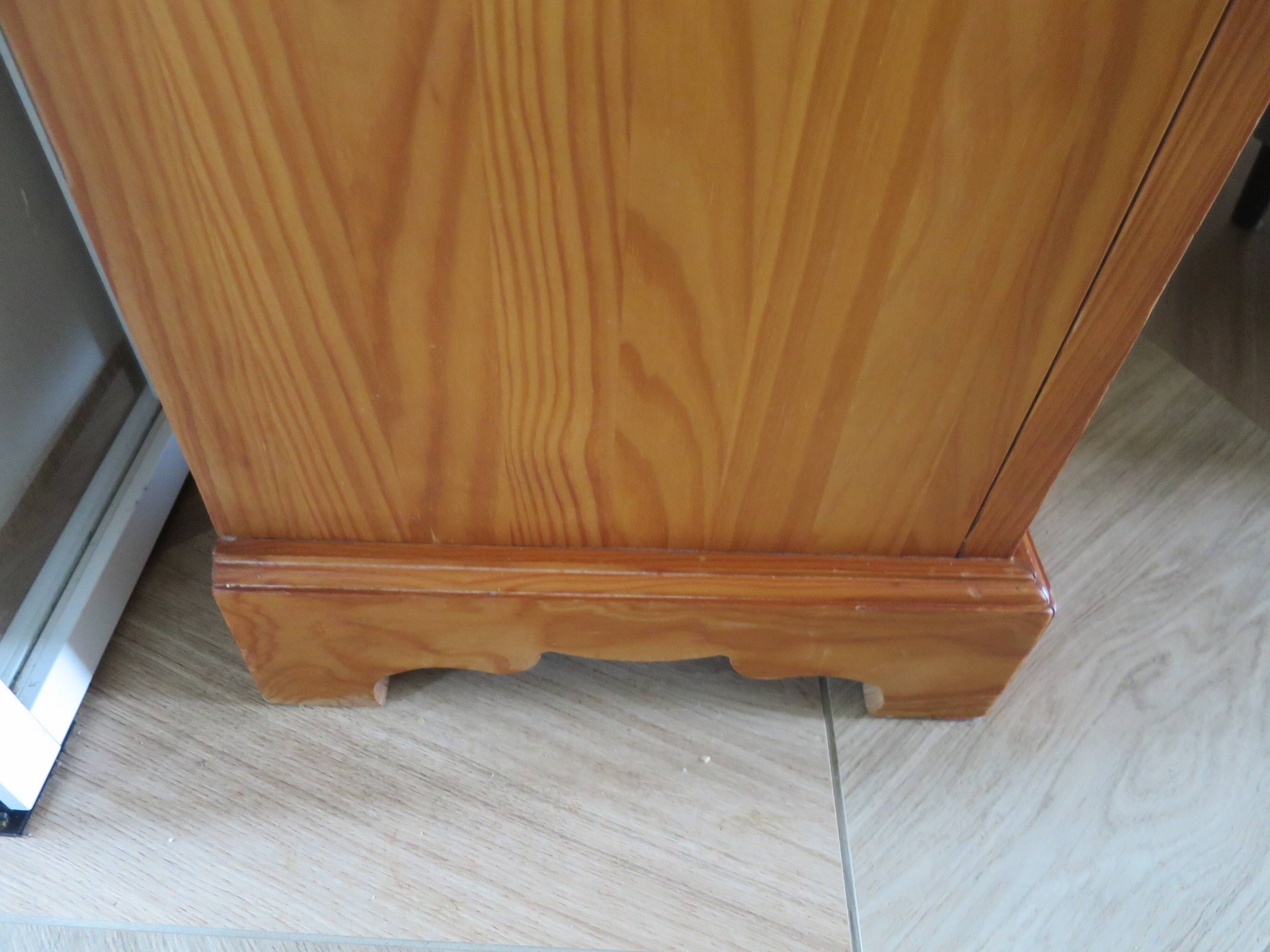 Beautiful bookshelf - solid pine - 5 shelves - country style - natural colour