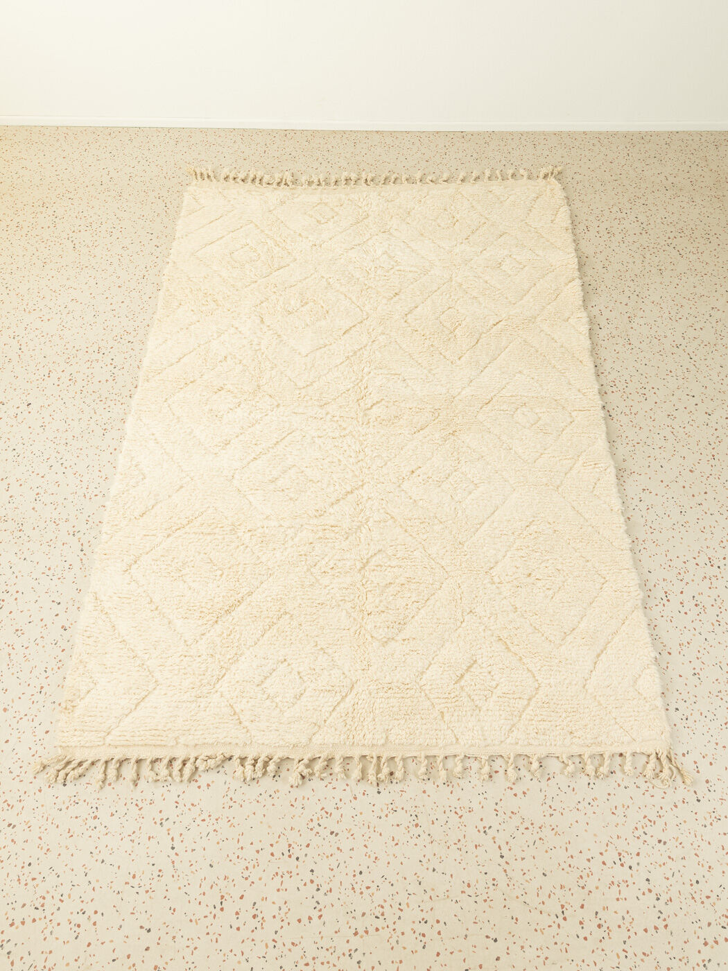 White diamond, berber rug, 200 x 290