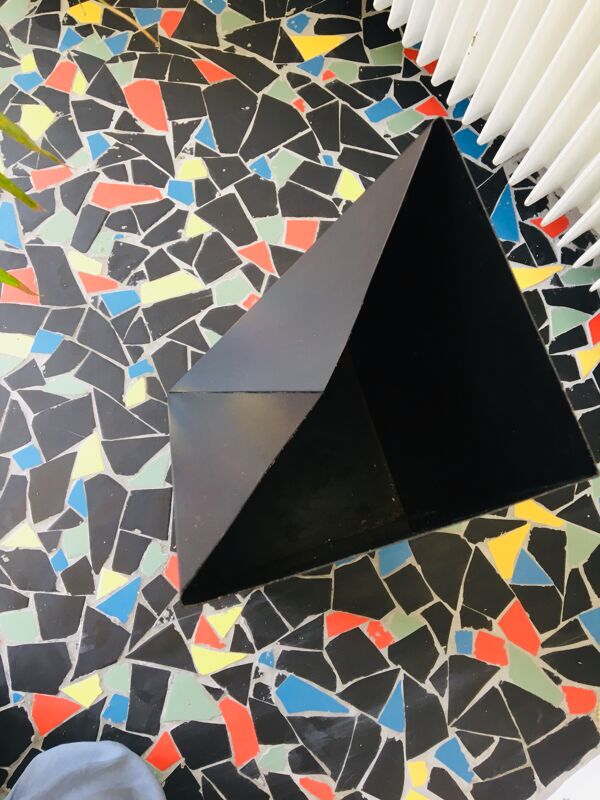 Boîte à parapluie en métal