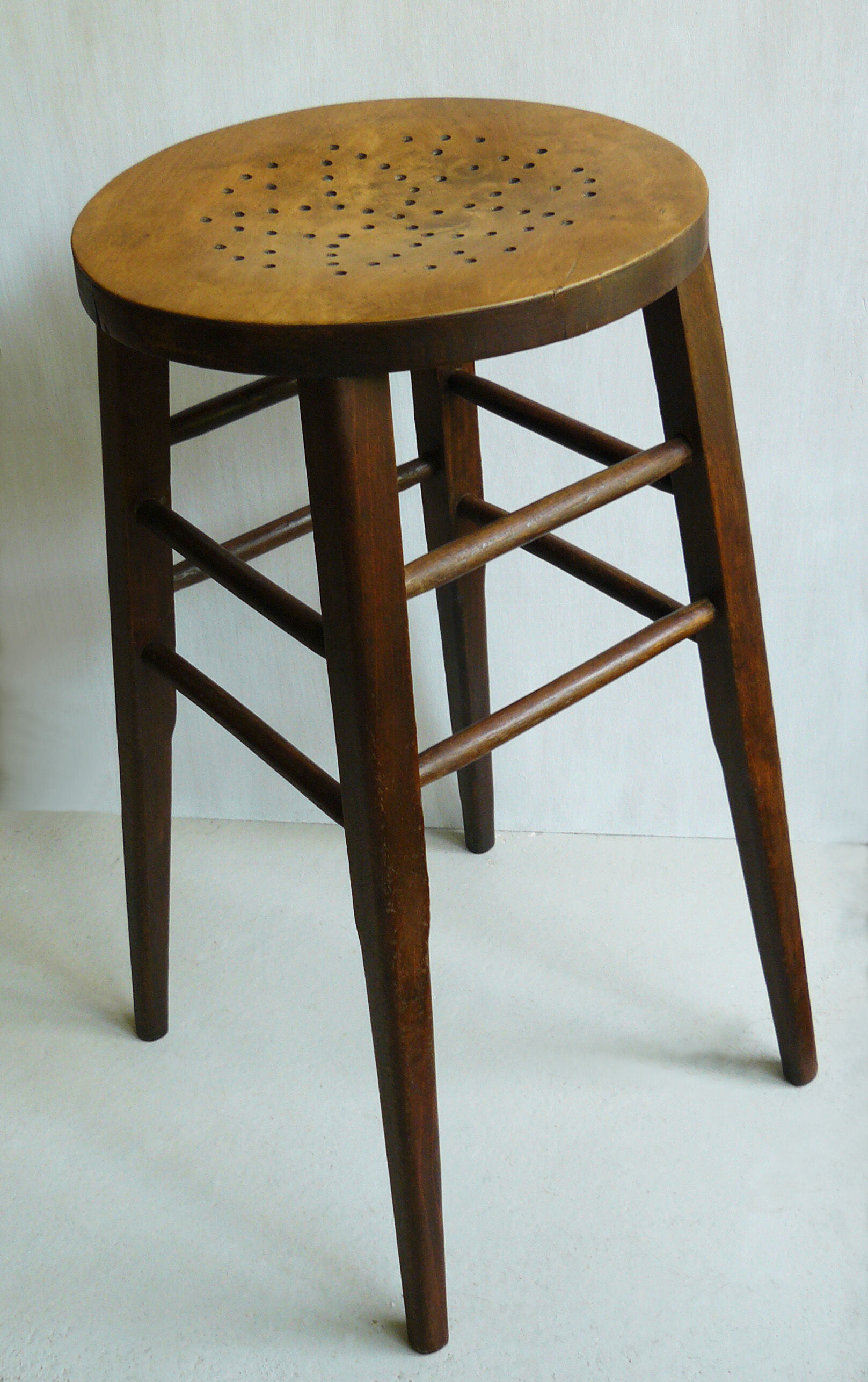 Architect's stool high in wood