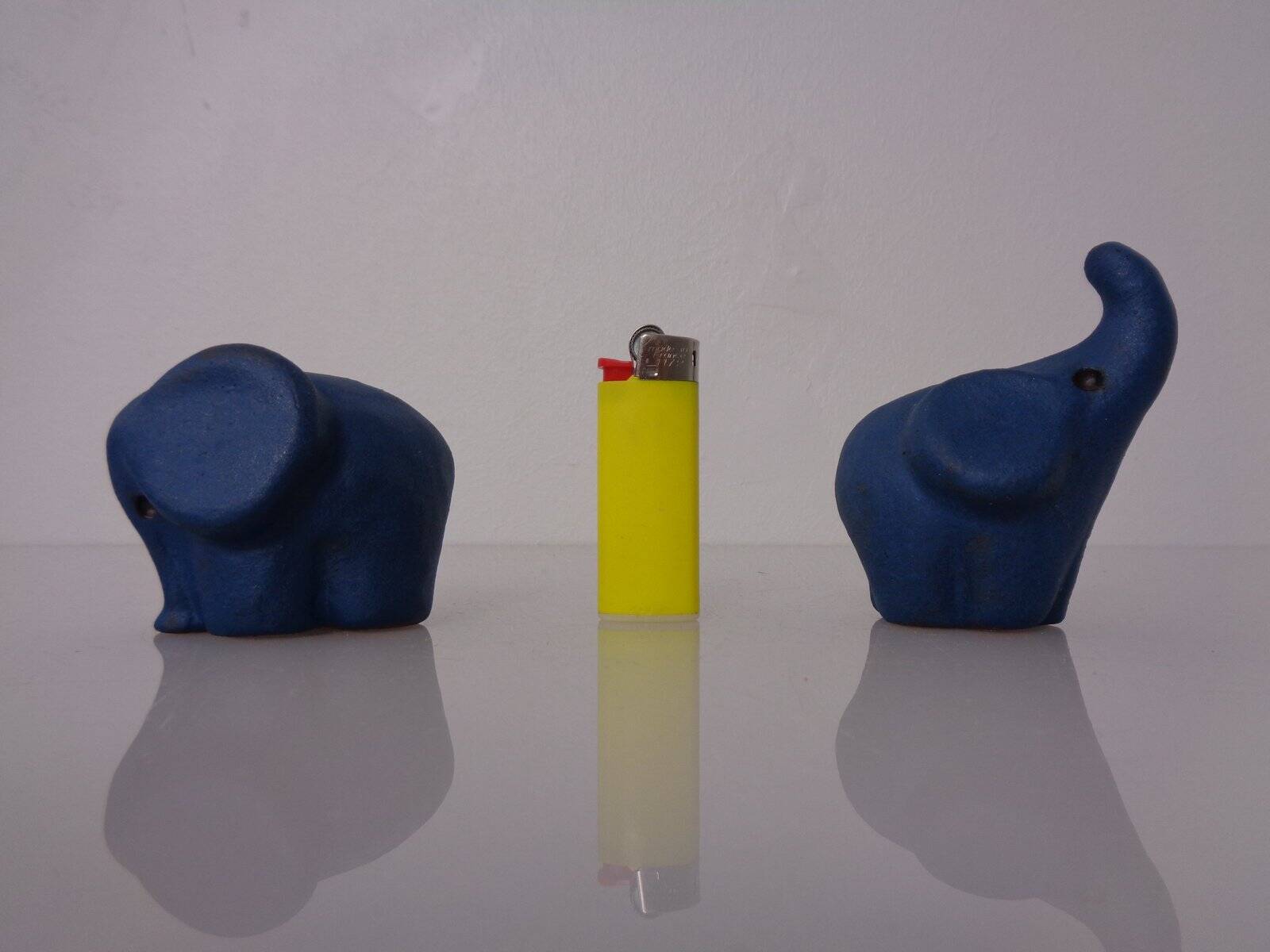 Mid-Century Blue Ceramic Elephants, Austria, Set of 2