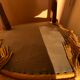 Fauteuil crapaud en velours jaune