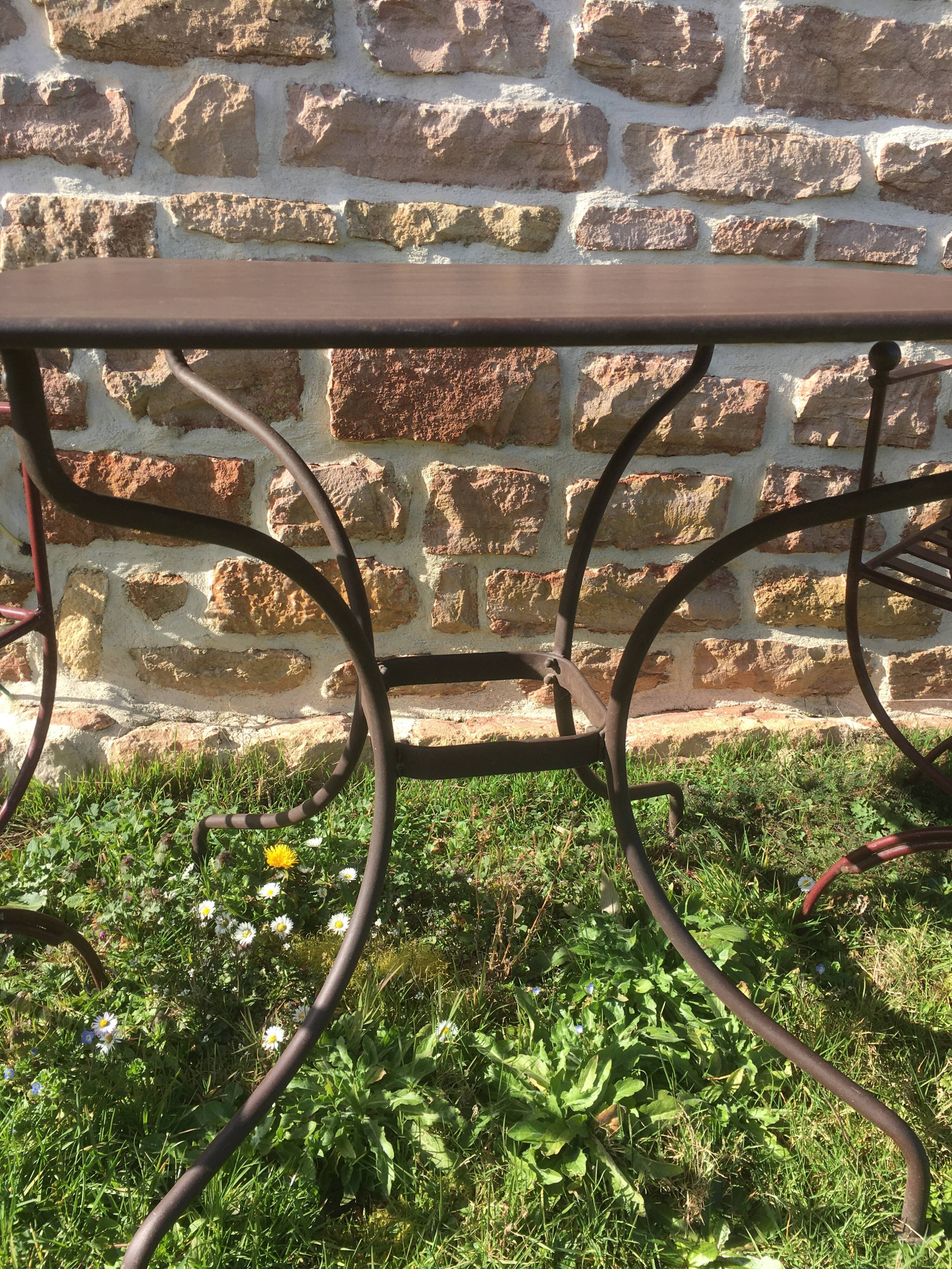 Wrought iron garden set