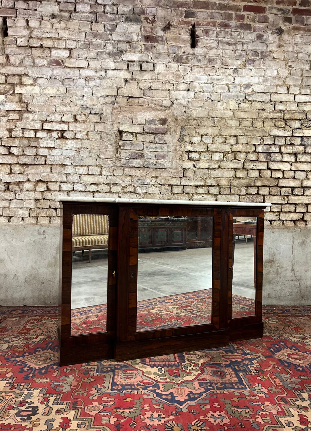 Buffet With Projection At Support Height In Rosewood From Restoration Period 19th Century