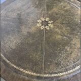 Empire style round table "lion's paws"