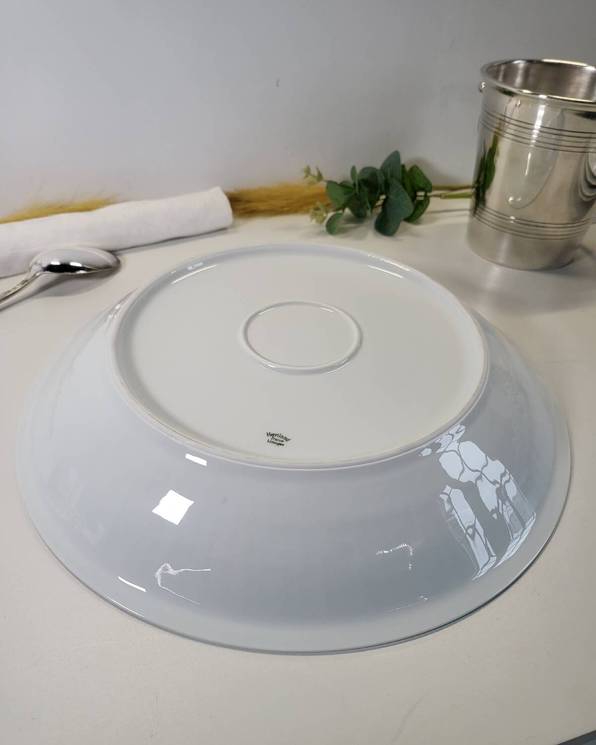 Round, Hollow Serving Dish in Haviland Porcelain, France, Limoges