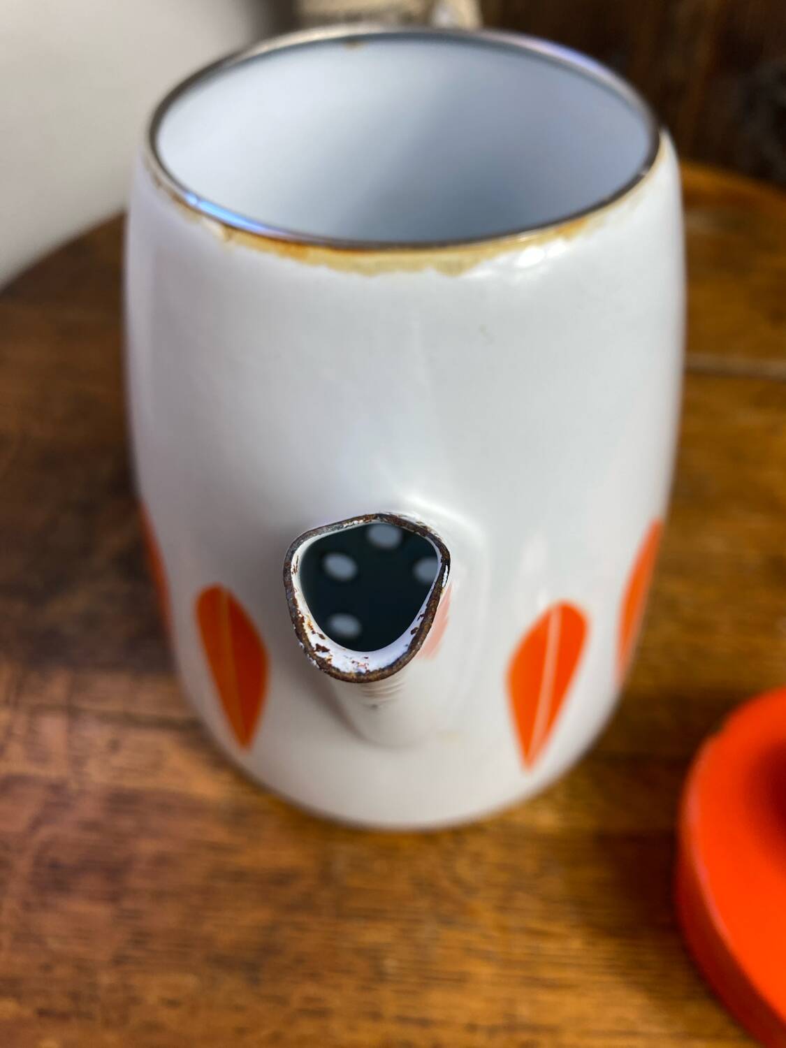 Scandinavian teapot Lotus Cathrineholm