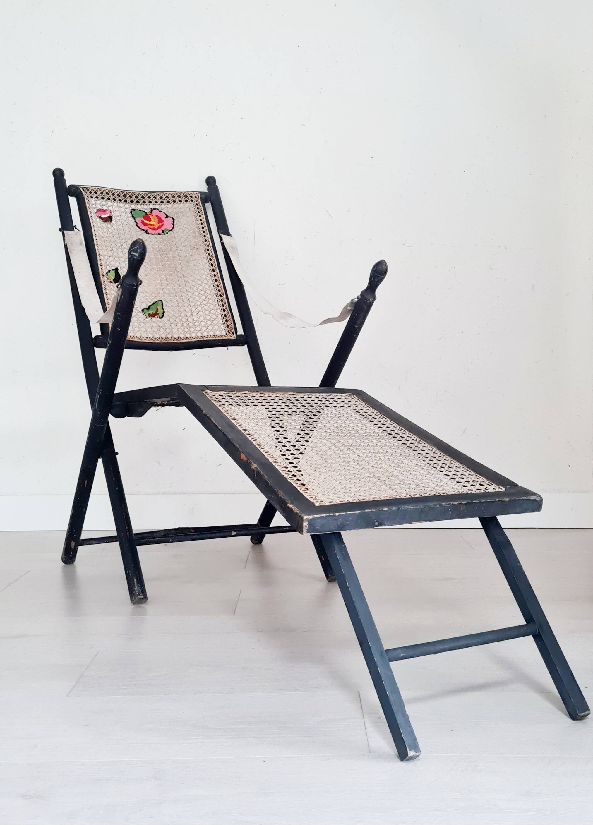 Transat ancien - chaise longue bois et cannage