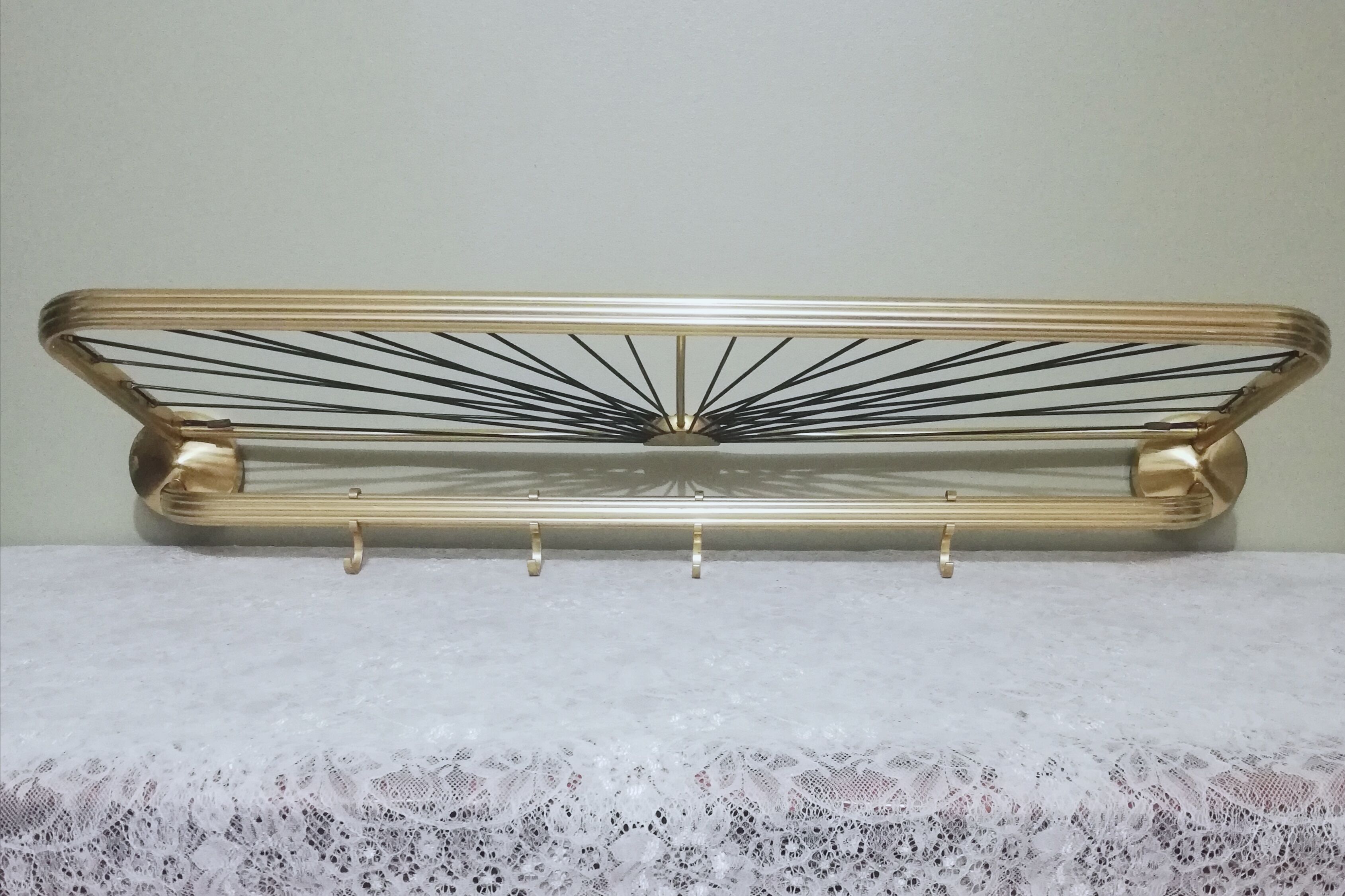 Gold aluminum and and pvc ropes wall coat rack