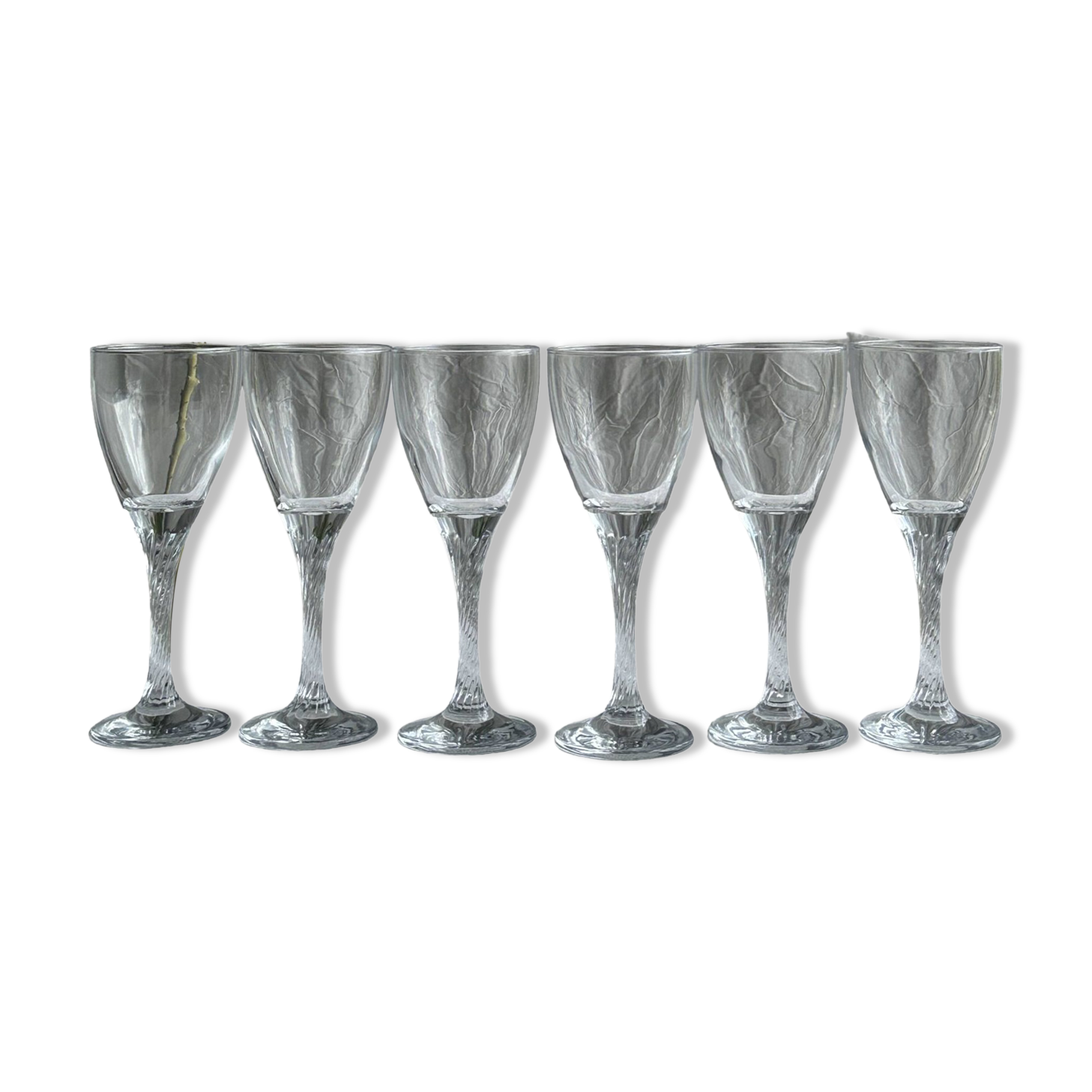 Set of 6 twisted ribbed glass wine glasses