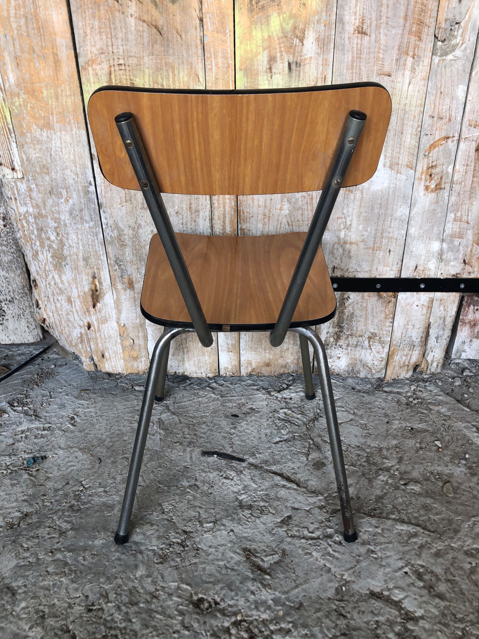 Series of 4 Formica Chairs Wood Legs Metal Chrome Vintage #A243