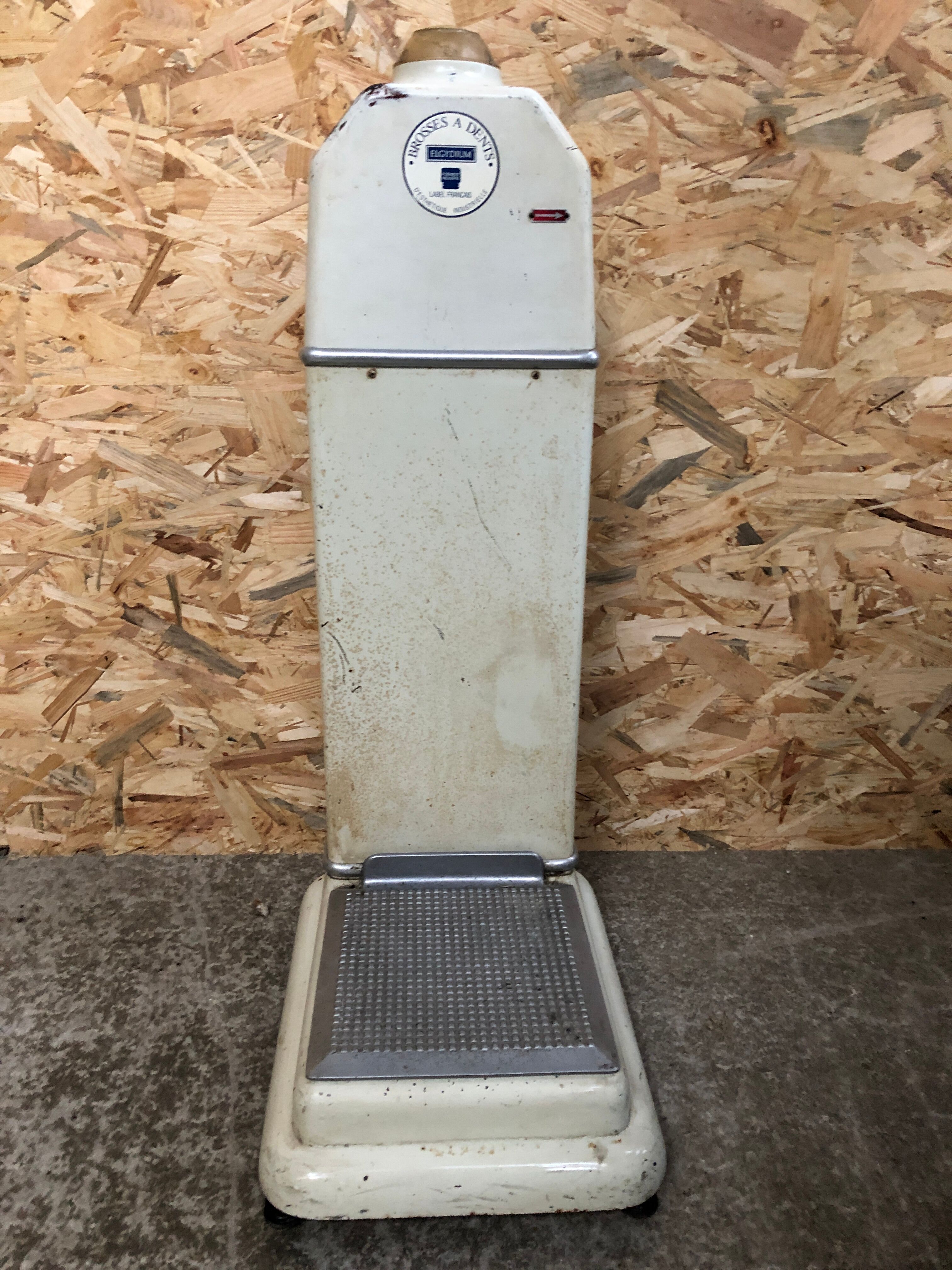 Old pharmacy scale TESTUT metal white + tray gray vintage