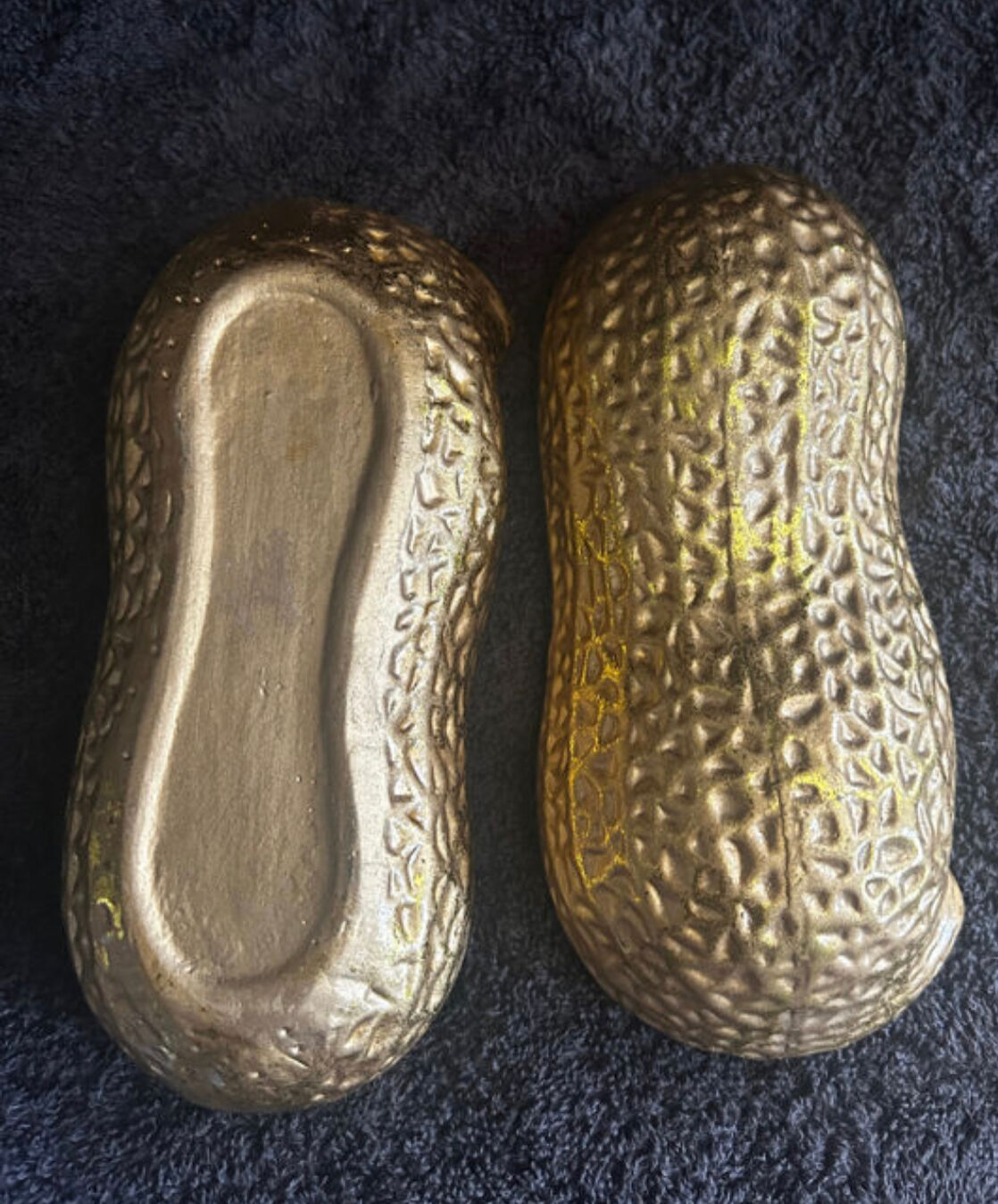 Vintage 1960s-70s ceramic peanut box