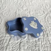 Service thé Wedgwood en biscuit bleu et blanc