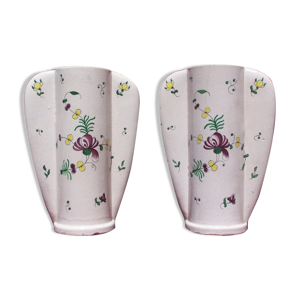 Paire de vases à ailettes - faience