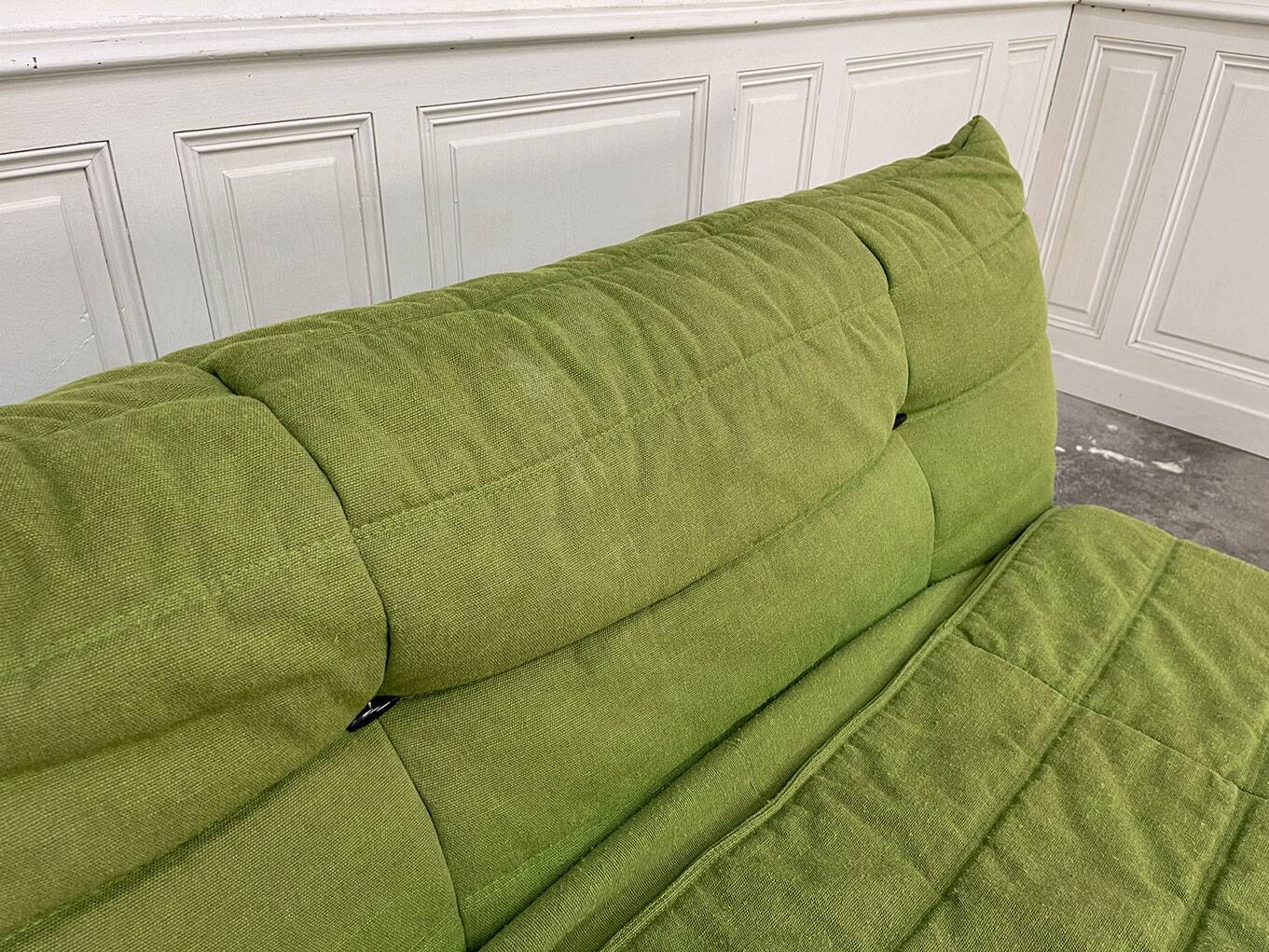 Vintage Green Togo Bed