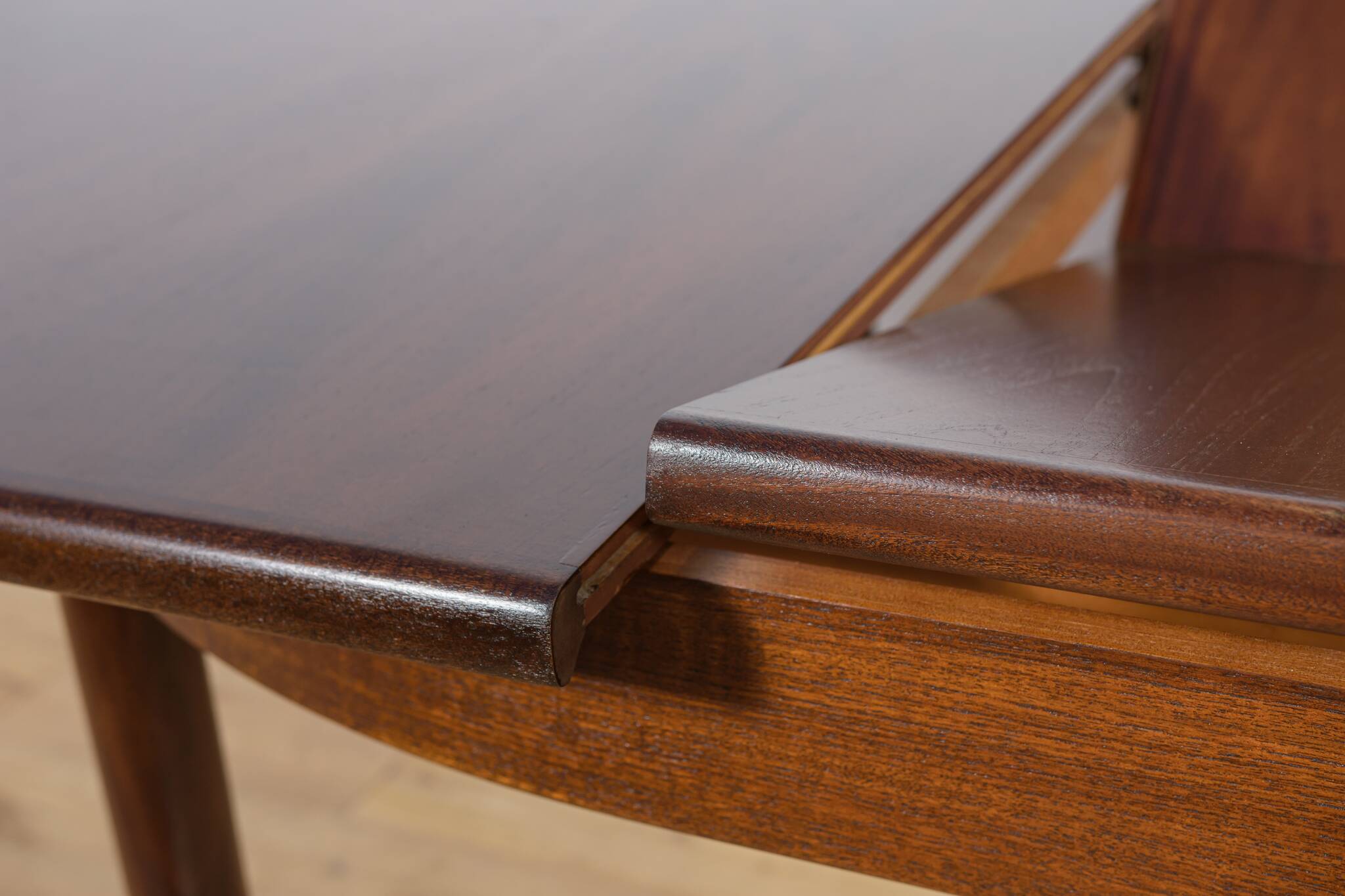 Mid-Century Oval Dining Table in Teak from G-Plan, 1960s