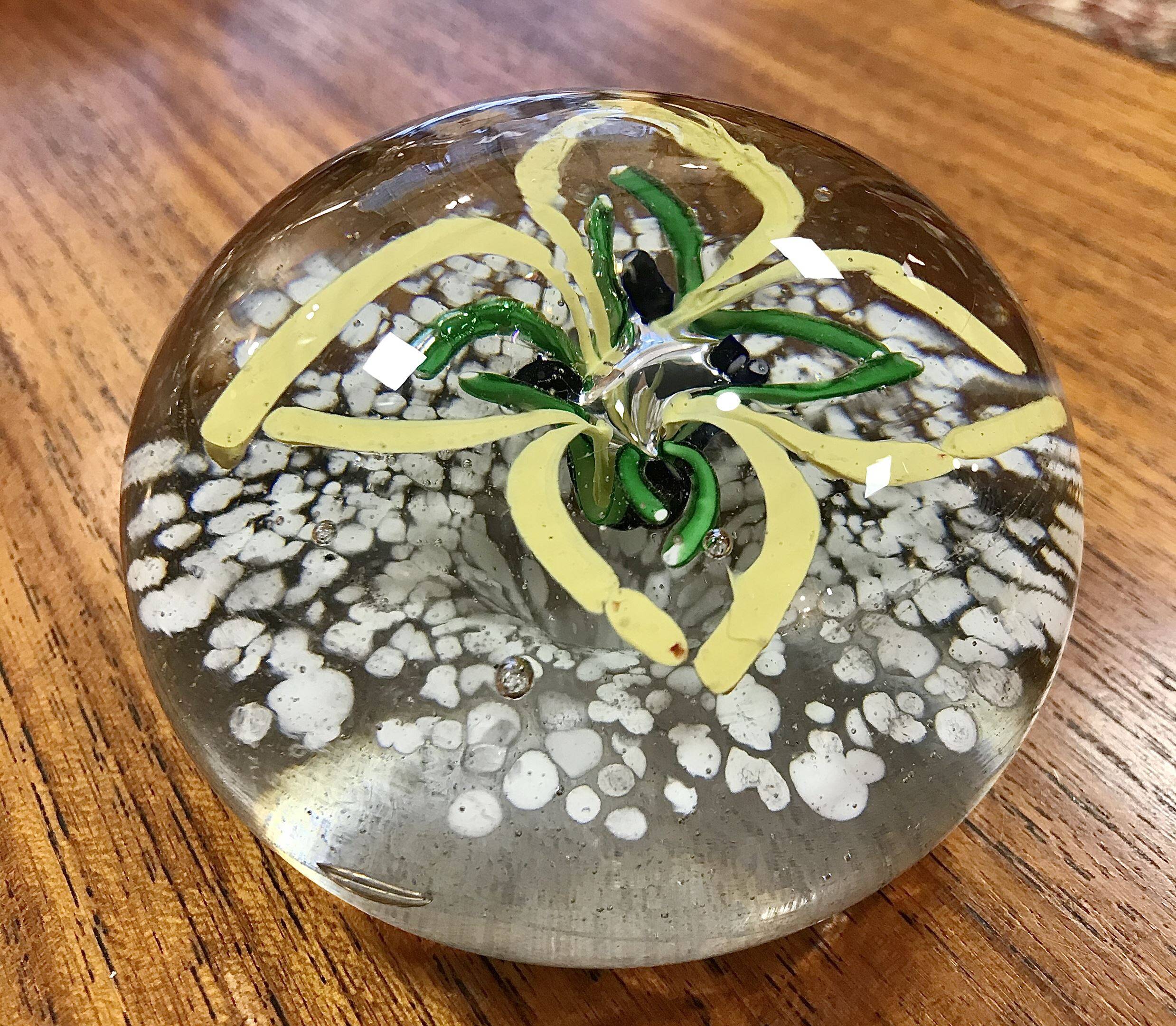 Sulphide - glass paperweight