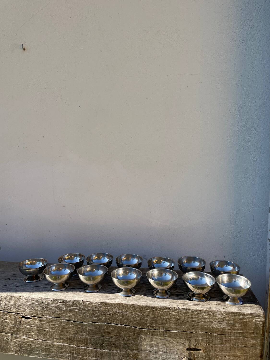 12 coupelles en inox 1970