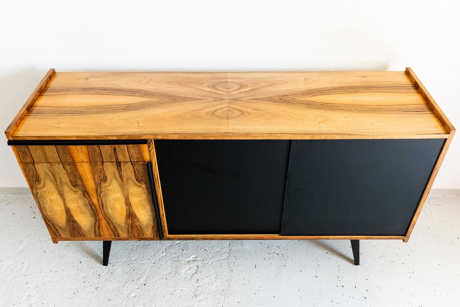 Buffet vintage, Pologne, années 1970