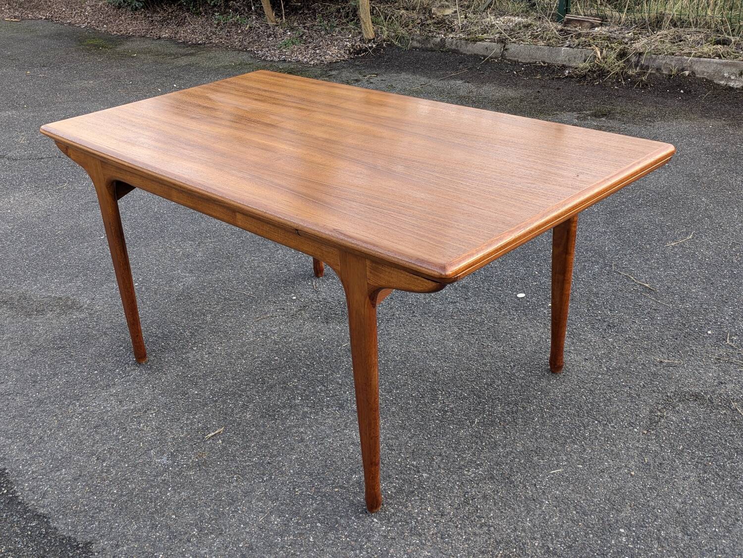 Vintage Teak dining table, "Paris TV cabinet" 1960 + extensions