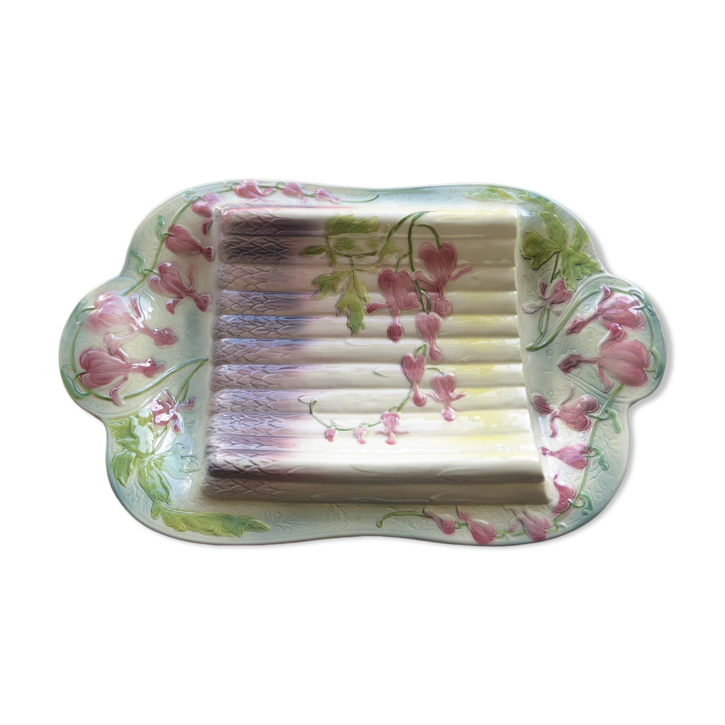 Old asparagus dish in slurry Saint Clément Art Nouveau