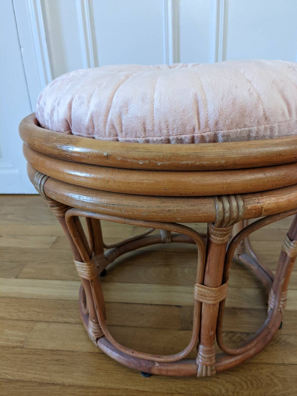 Pouf en rotin