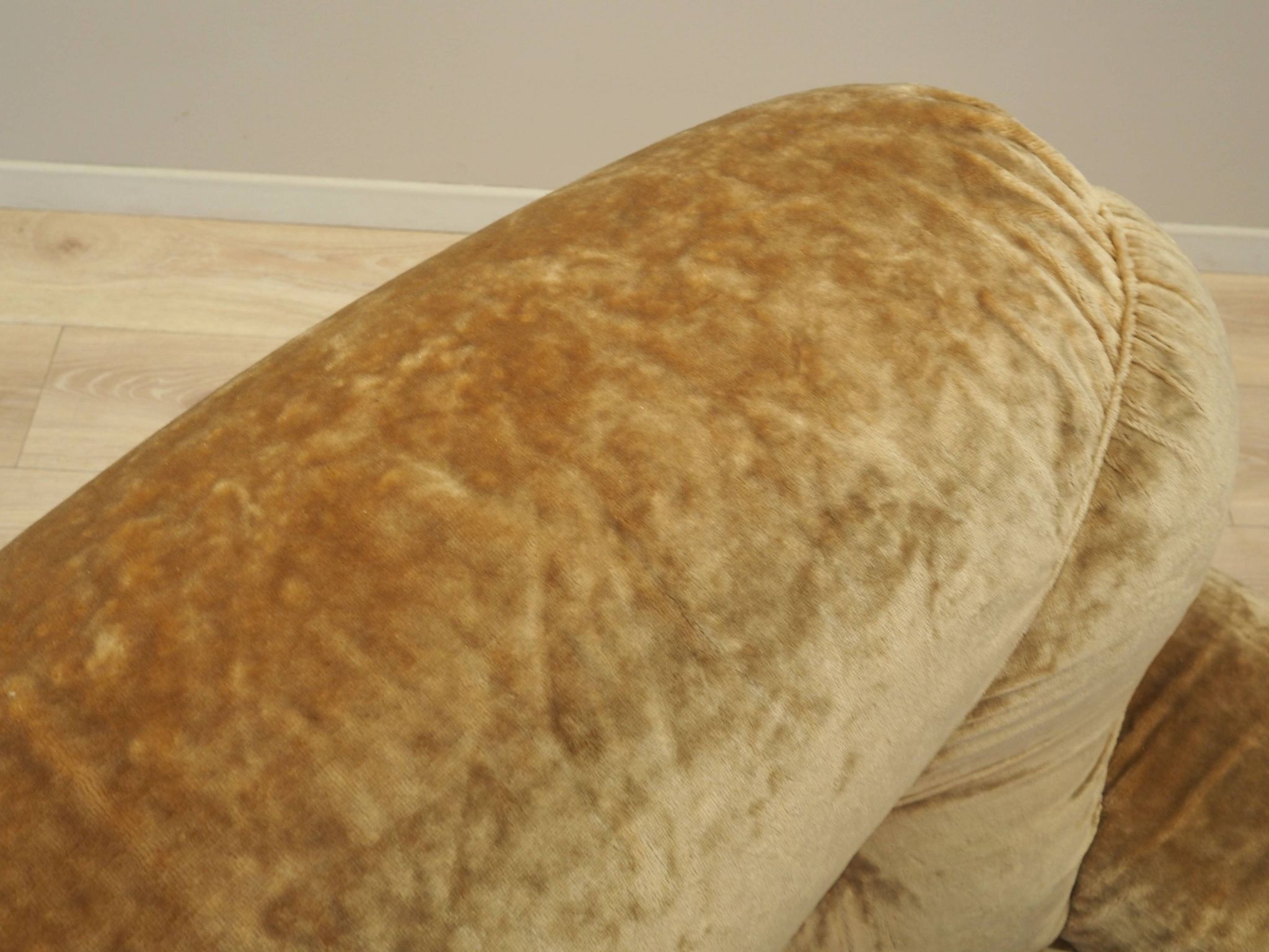 Velour armchair, Italian design, 1970s, production: Italy