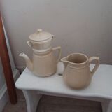Milk pot and coffee maker /old teapot