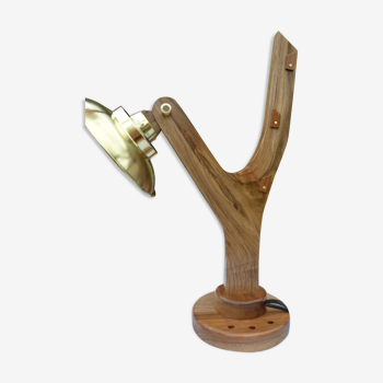 Desk lamp