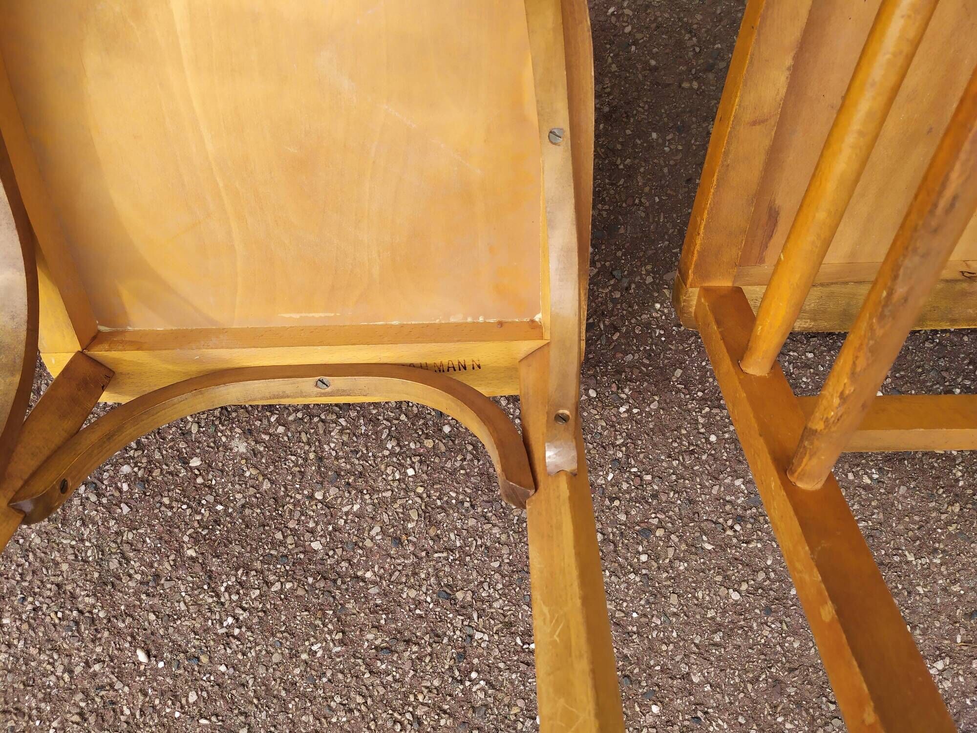 Set of 10 wooden bar bistro chairs - old - vintage