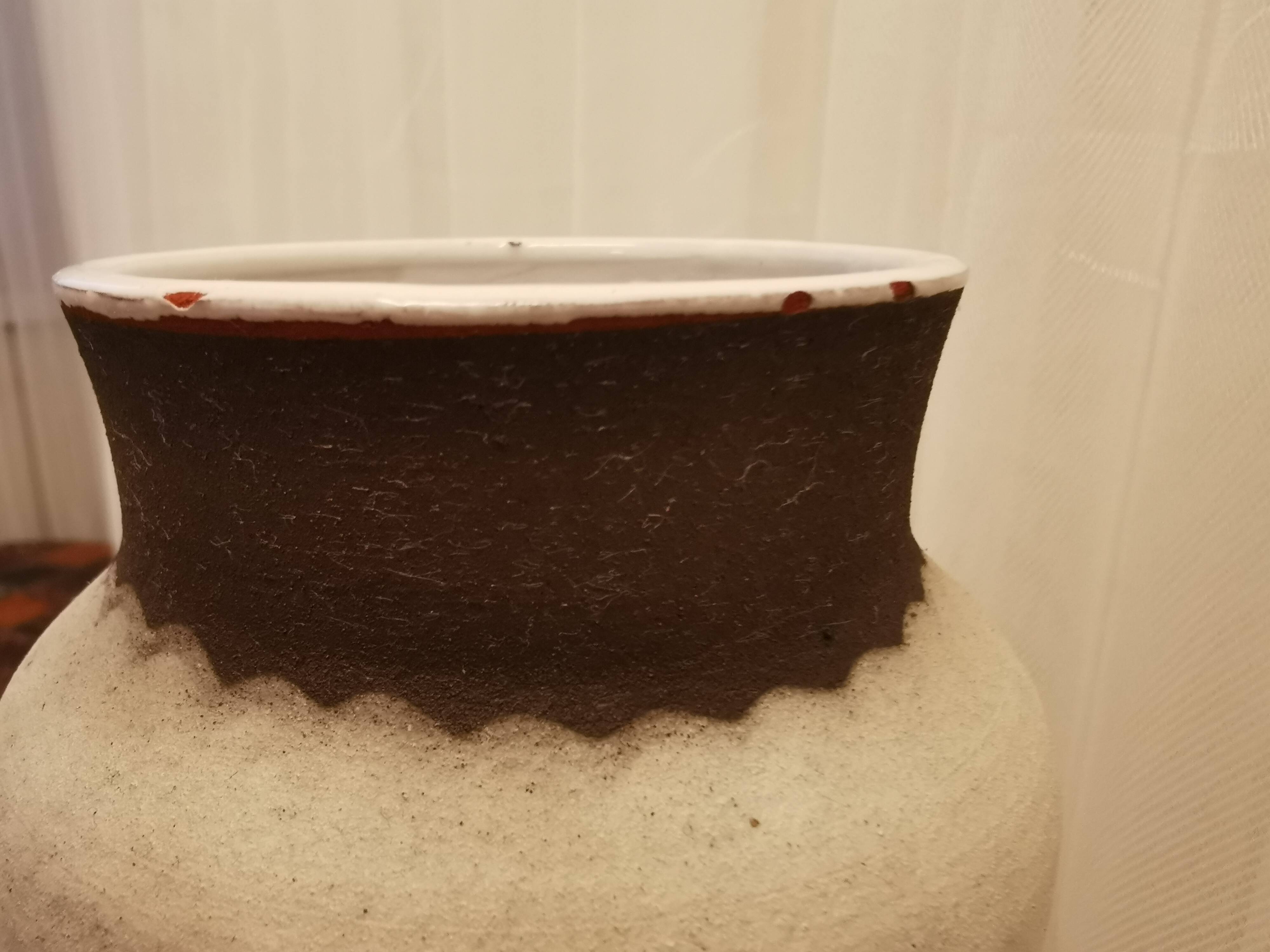 Ceramic vase