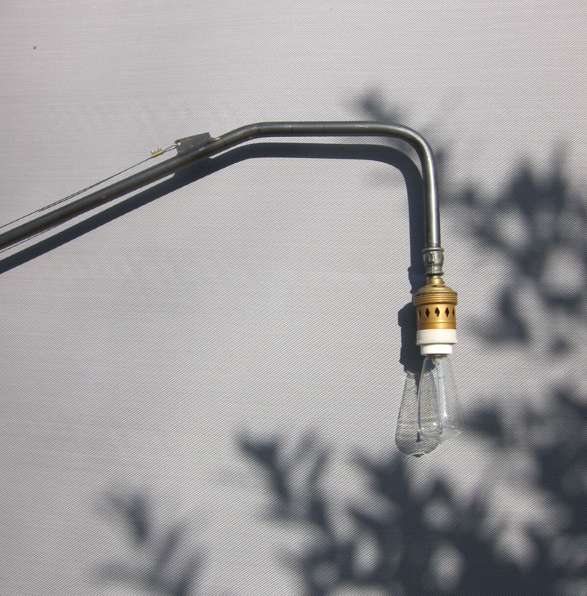 JIB200 curved stem lamp with handle