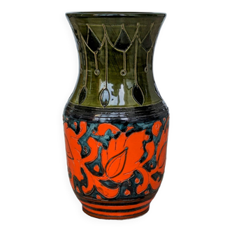 Sgraffito Scraffito enameled ceramic vase in green and orange colors - Year 1950