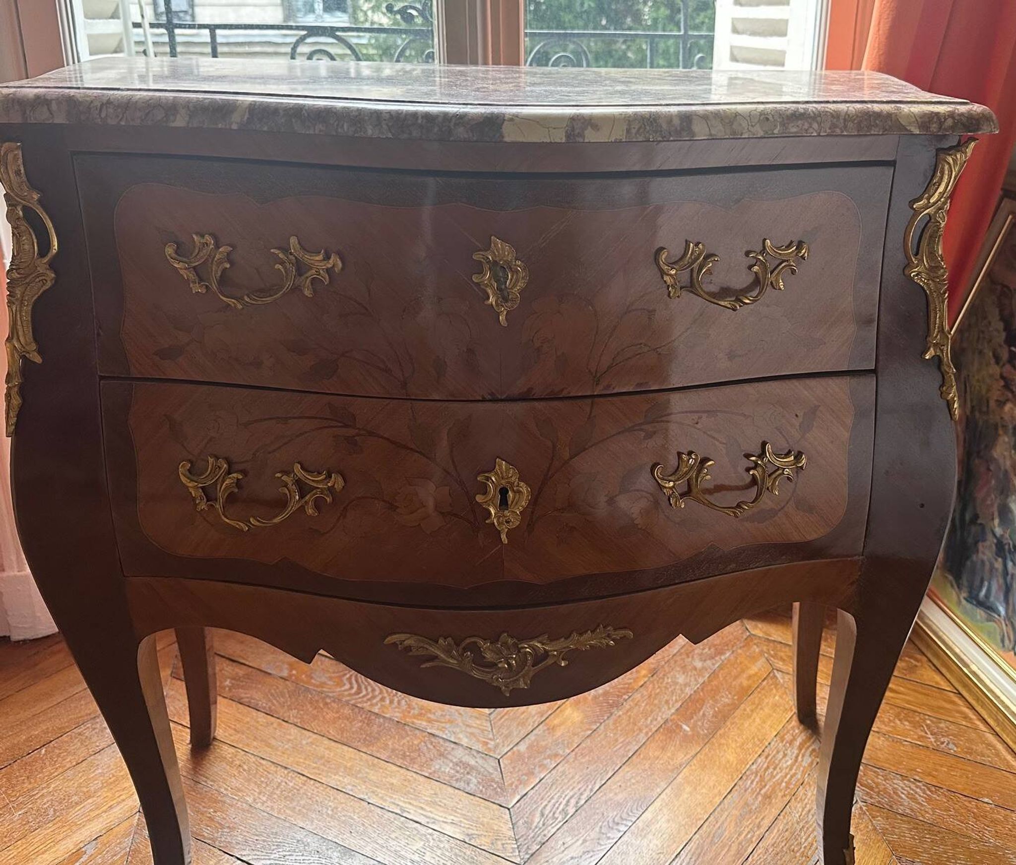 Louis XV style chest of drawers from the Louis Philippe period