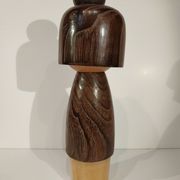 Poupée Kokeshi atelier Usaburo Okamoto 1917-2009 vers 1960/70