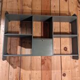 Wall shelf with lockers