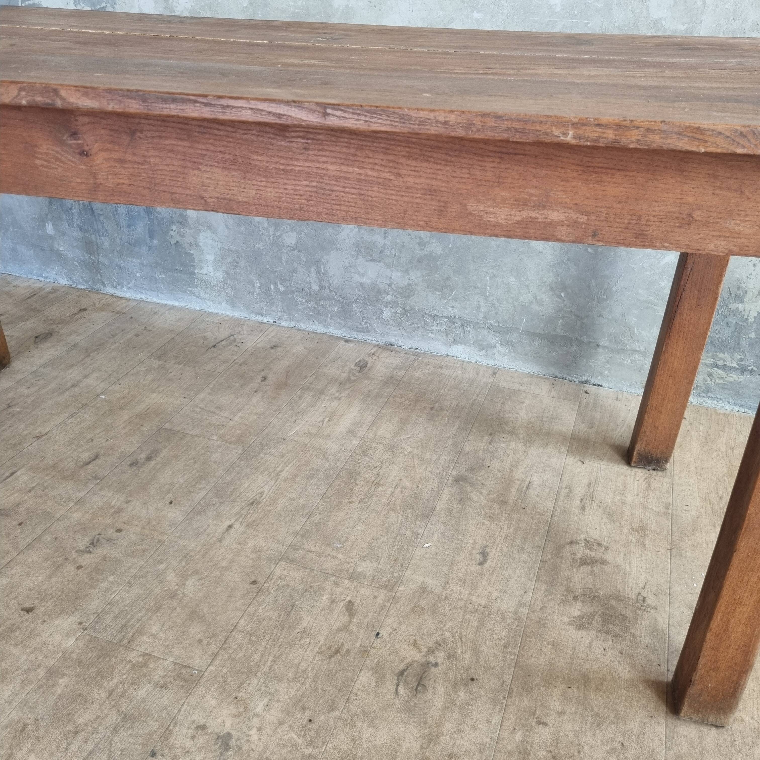 Farm table length 168.5 cm