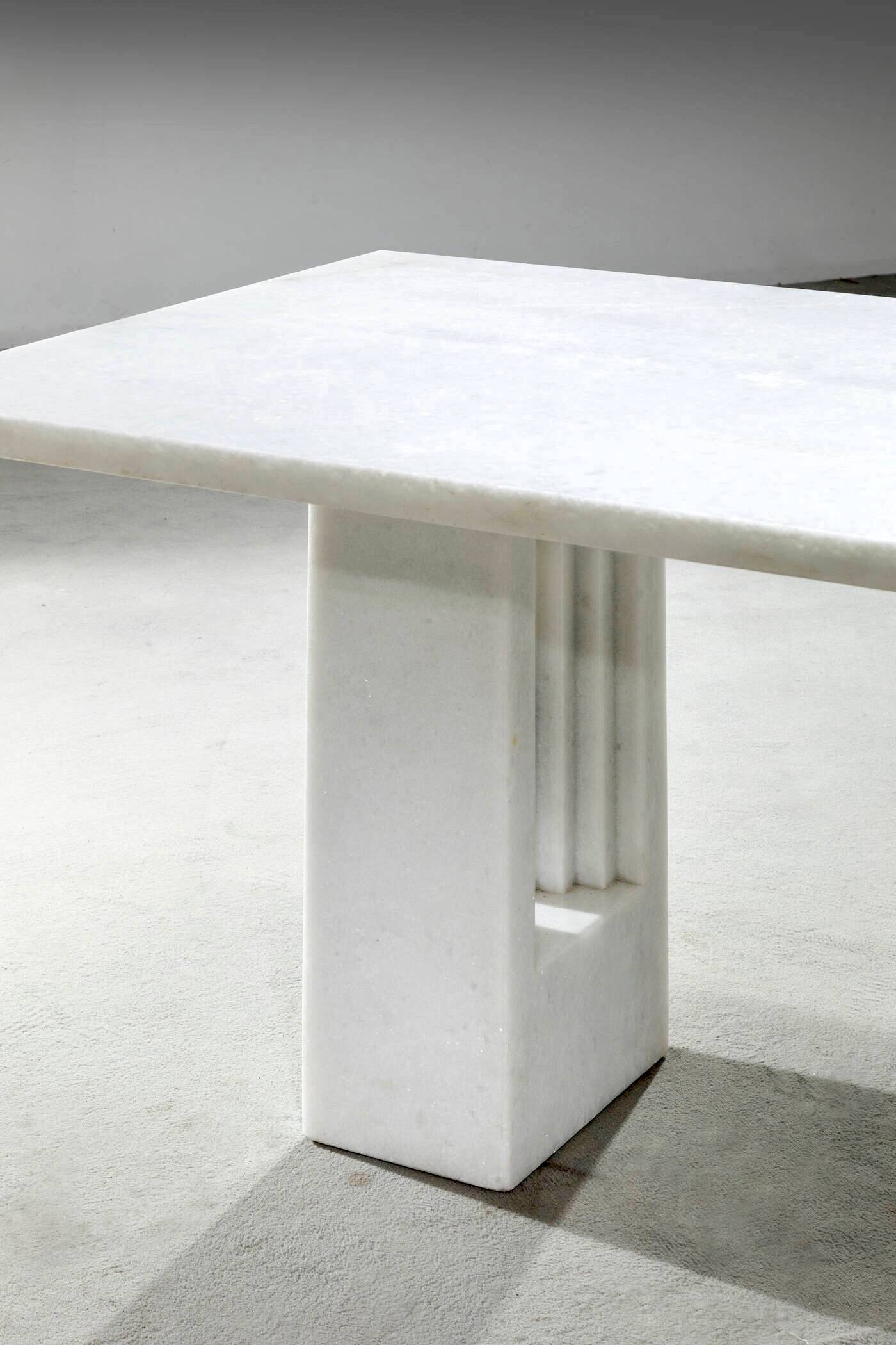 Carlo Scarpa Delfi dining table in white marble