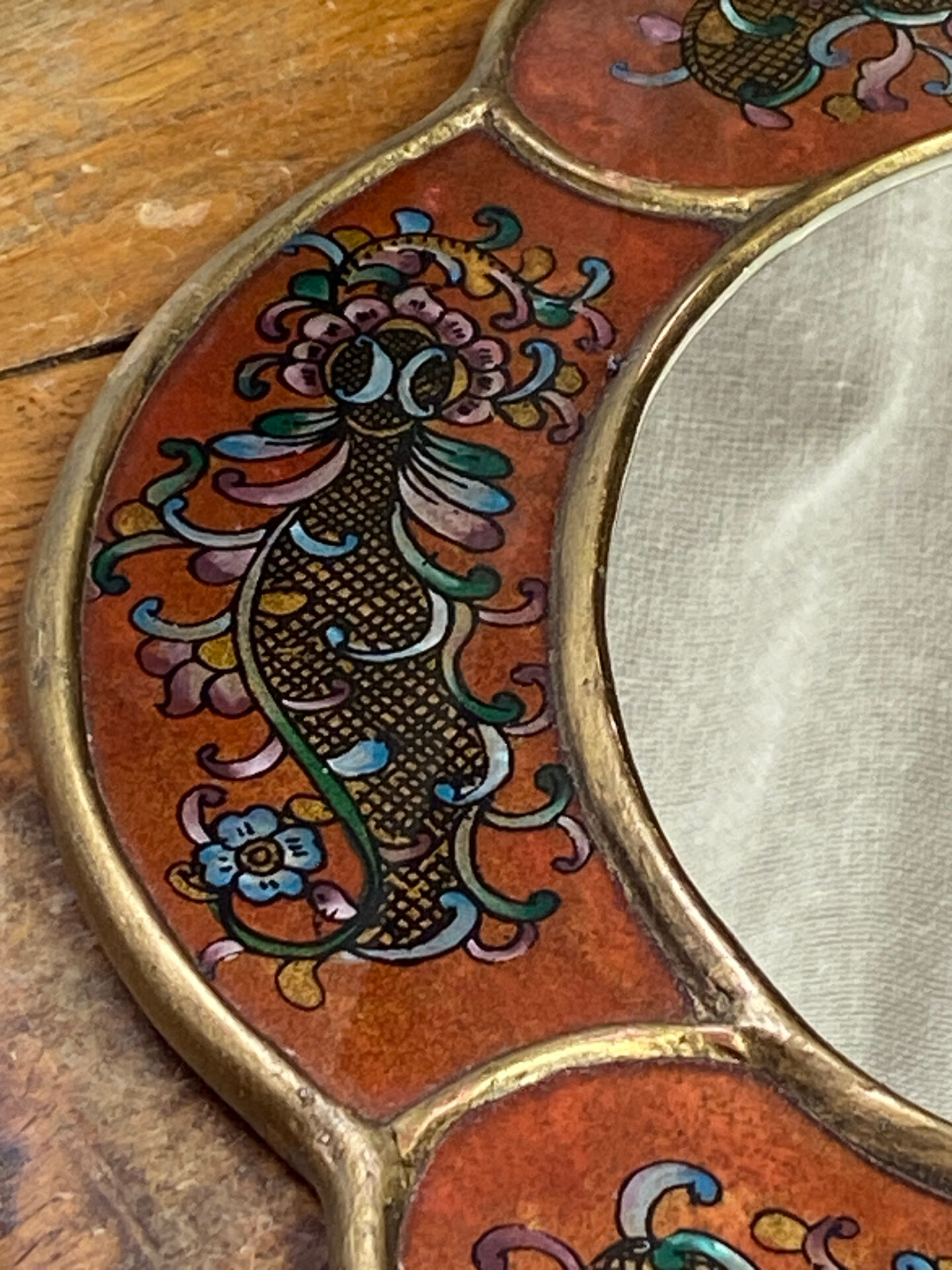 Miroir péruvien en bois et verre