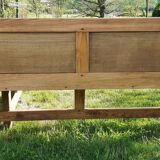 Corner bench